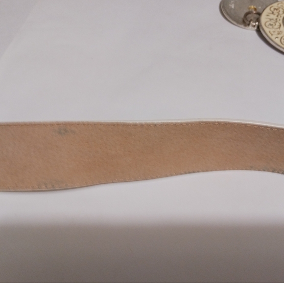 Vintage Chicos Concho Metal Medallion W Crystals Women's Size 8 M/L Leather Belt - Picture 7 of 11